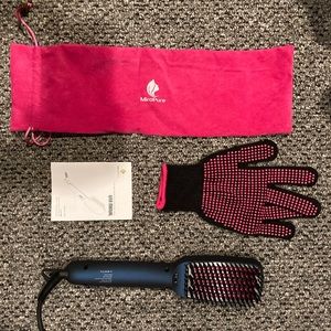 MiroPure hair straightener brush. Brand new!